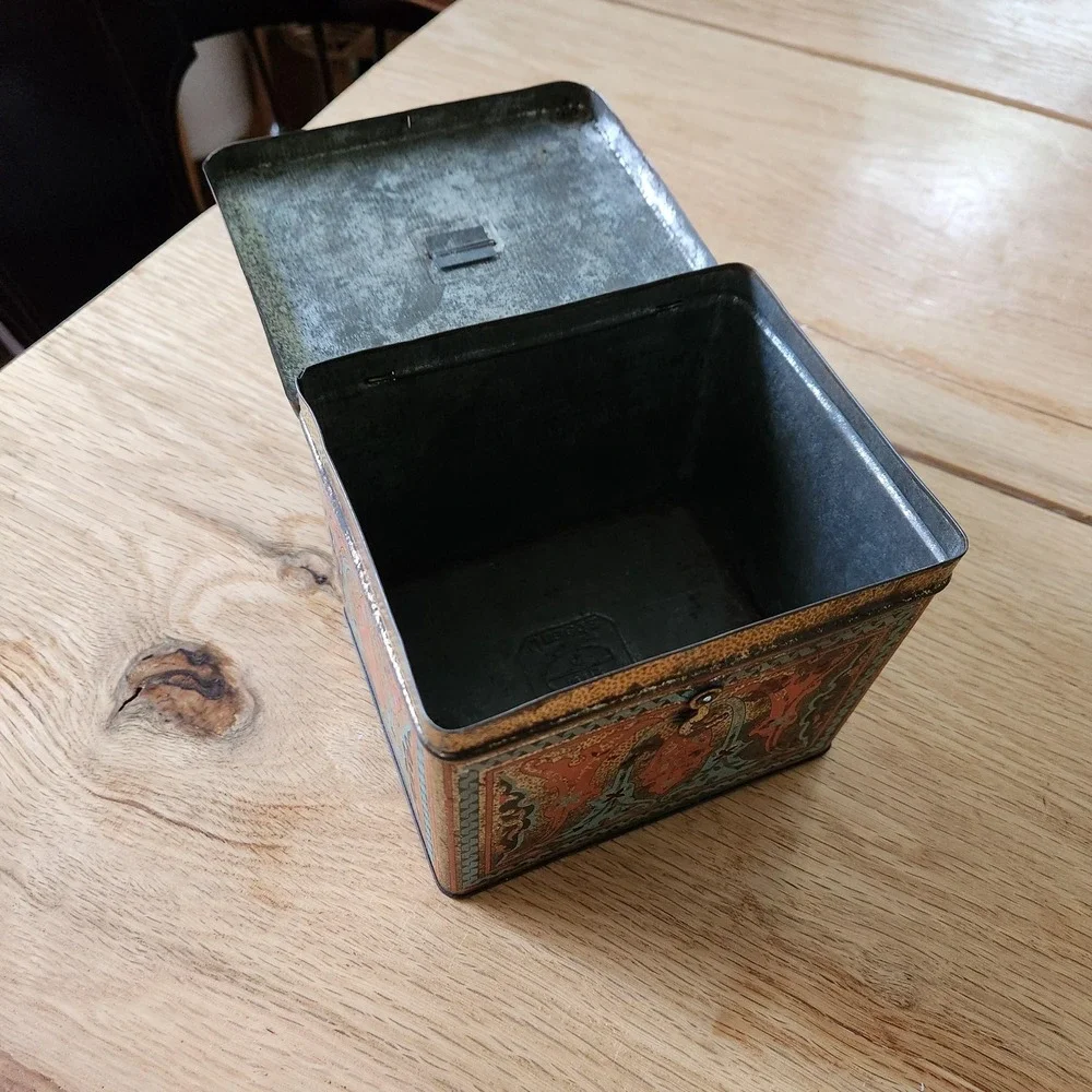Antique 1920s Biscuit Tin‎ Uneeda Nabisco Art Nouveau Red Blue